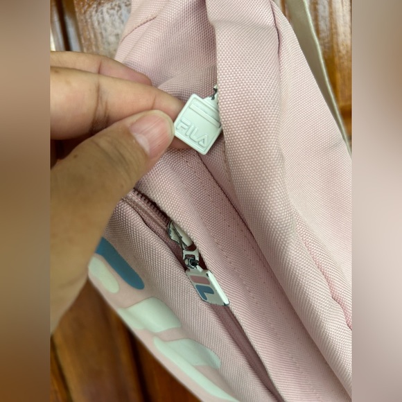 FILA fanny bag. Used. Condition 10:10 - Picture 3 of 9